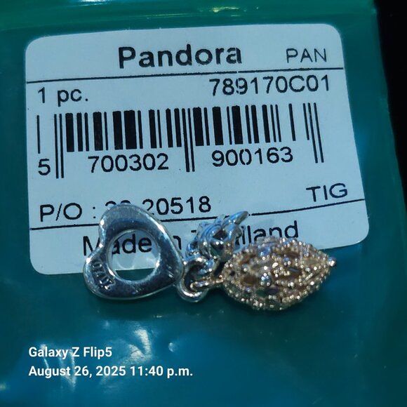 Pandora Rose *RETIRED* Holiday Ornament 2020 Limited Edition Rose Charm789170C01 - Picture 2 of 6